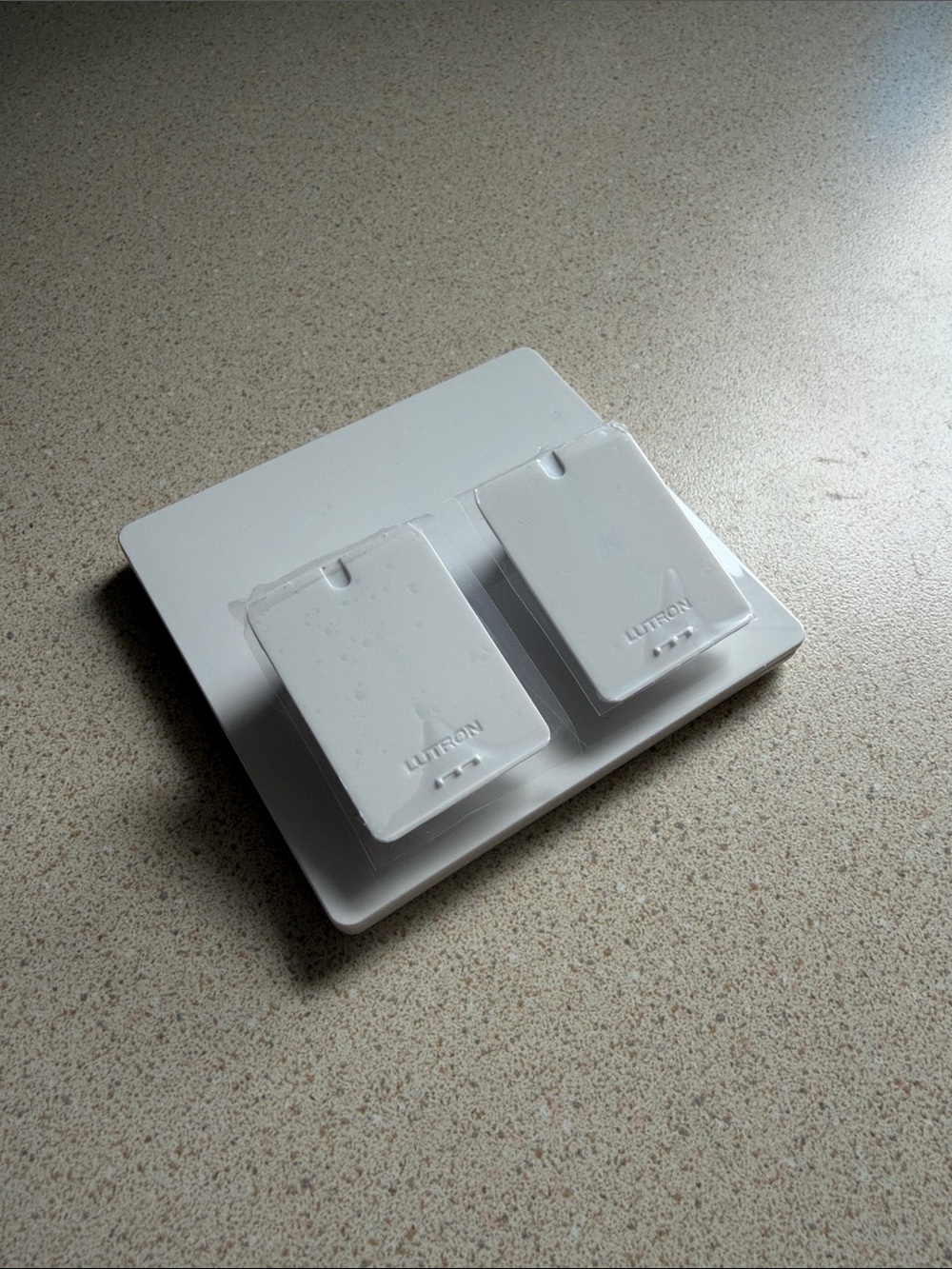 Lutron Caseta Dual Pedestal for Pico Remotes, White (L-PED2-WH)